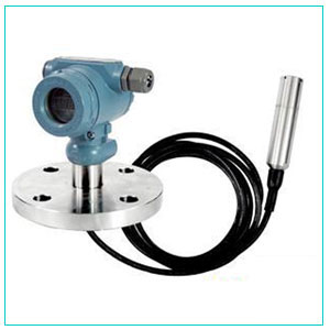 電容式液位變送器